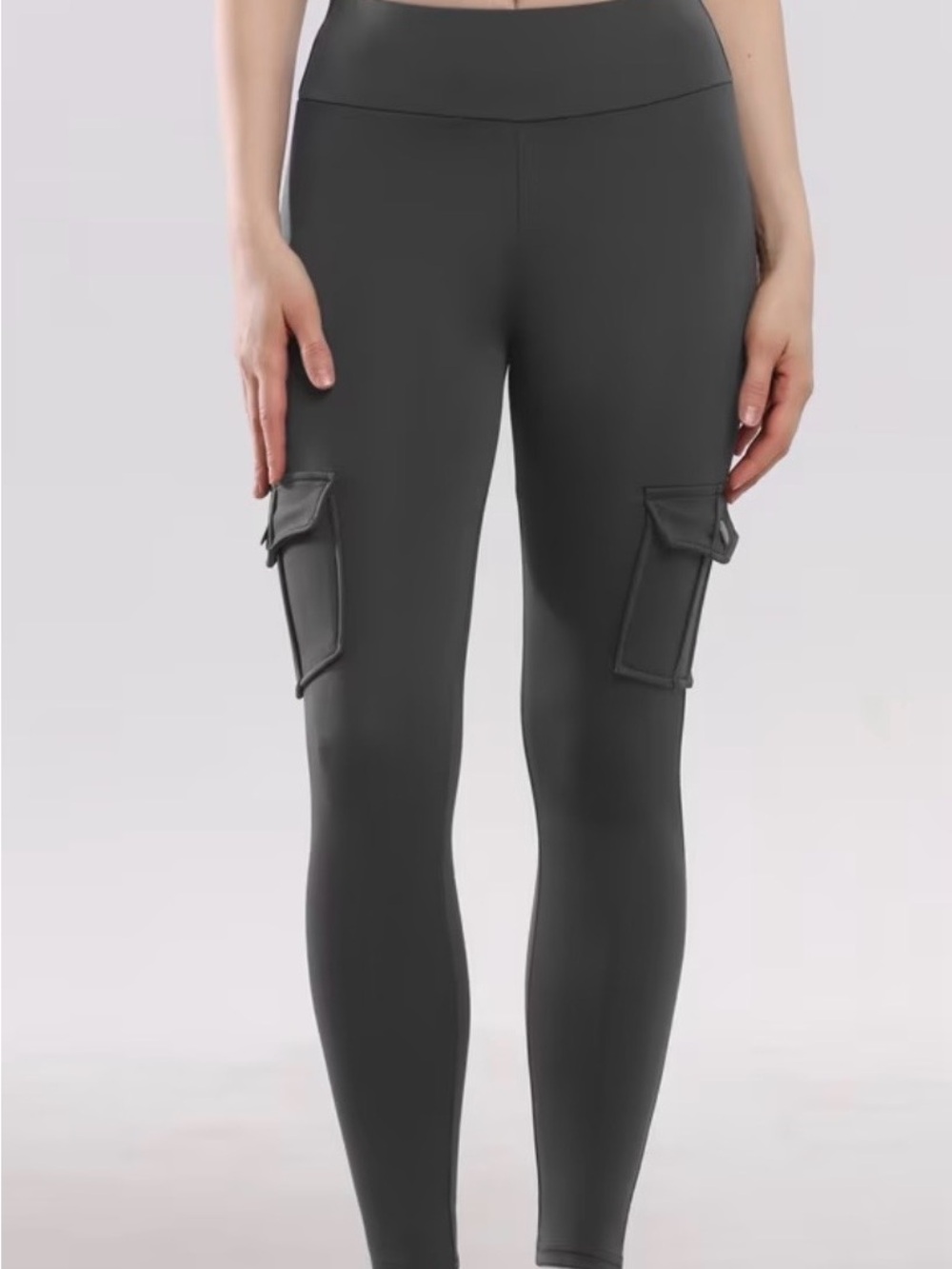 High-Rise Cargo Pocket Leggings - Dark Gray